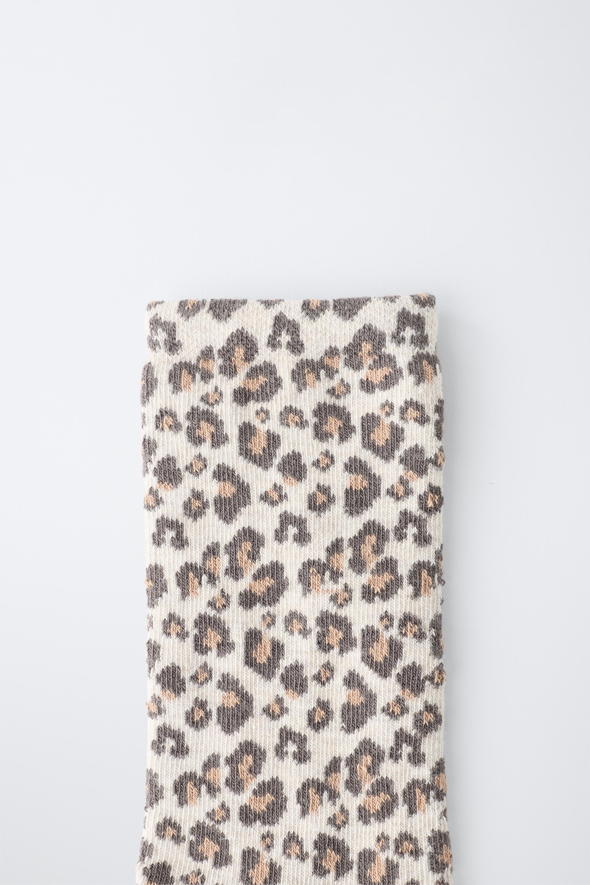 LOT DE TROIS PAIRES CHAUSSETTES MONTANTES ANIMAL PRINT